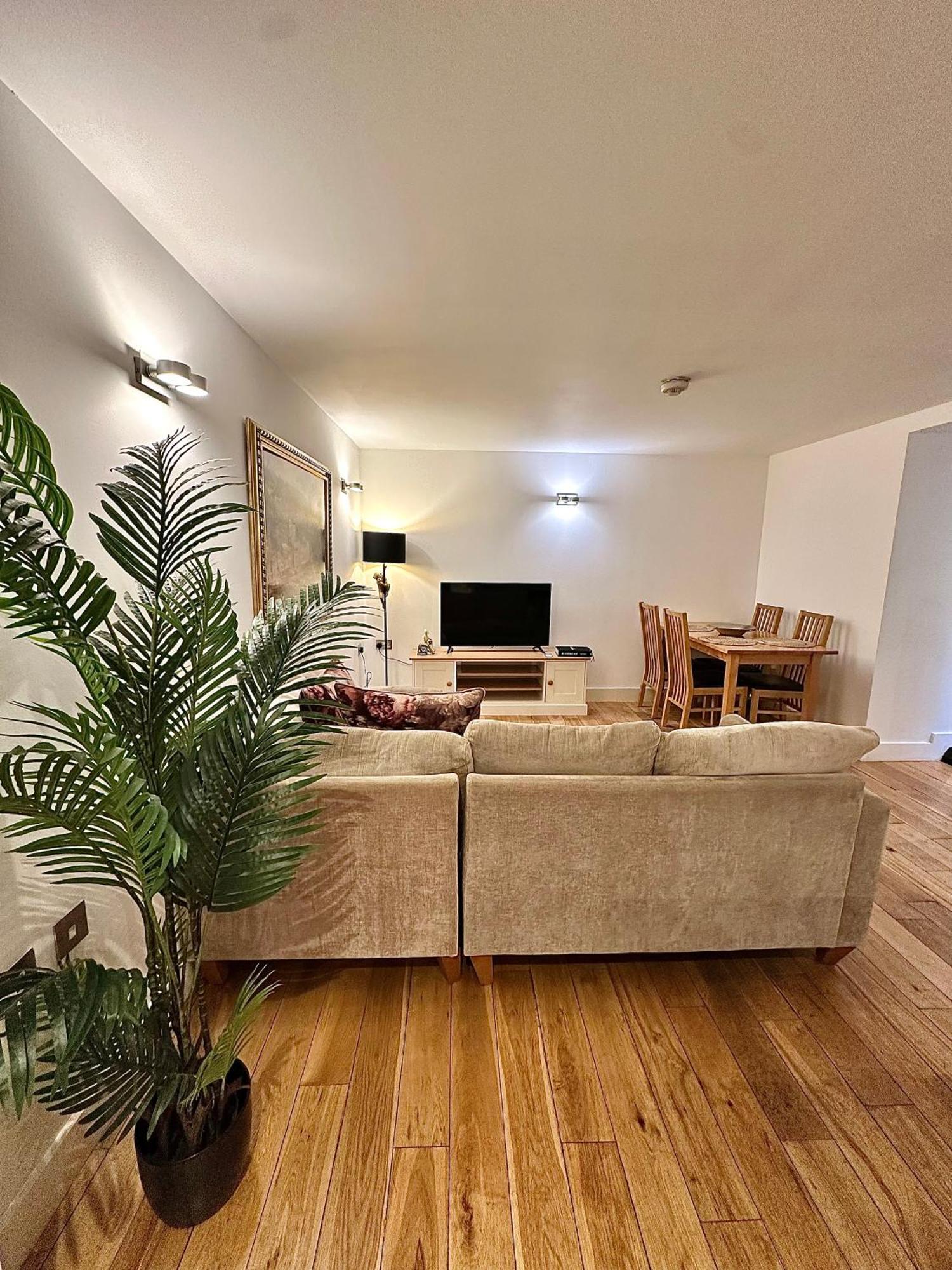 Opulent Oasis In * Londres